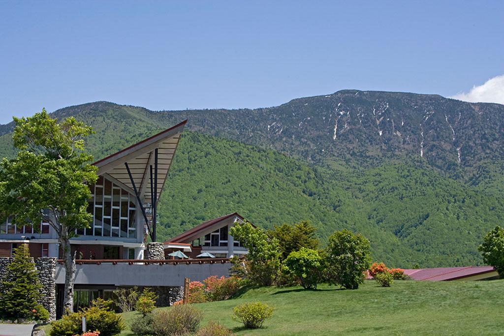 Okushiga Kogen Hotel Yamanouchi  Exterior photo
